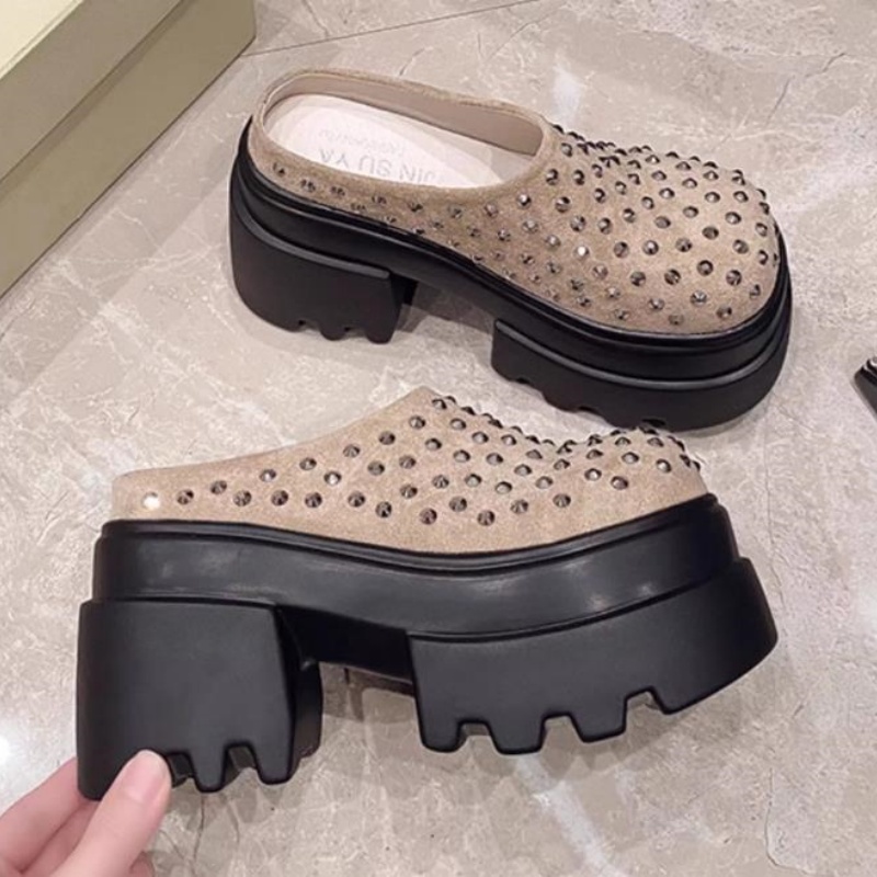10CM New Rivet Platform Women  – Street Fashion Roma Bewertung und Preis